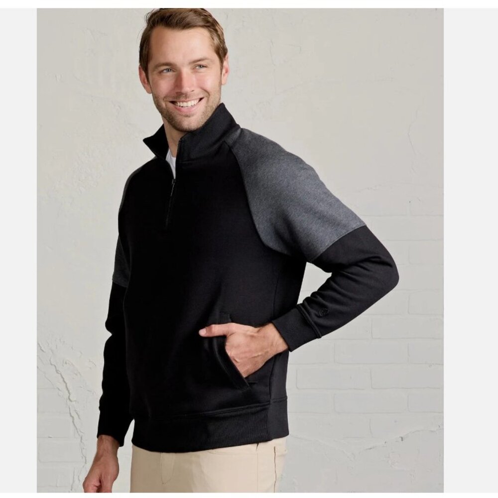 Tasc Performance Transcend Fleece 1/4 Zip Pullover Sweater $128 in Black & Grey